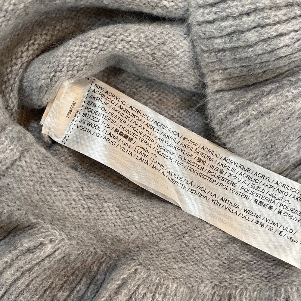 Mango Gray Ruffle-Hem Button Front Sweater Cardigan Size M - Picture 3 of 3